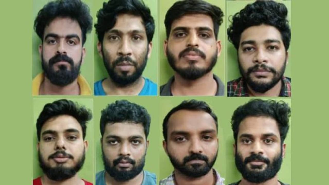 വിദേശത്ത് നിന്ന് സ്വർണ്ണം കടത്തിയ യുവാവിനെ പട്ടാപകൽ വാൾ വീശി തട്ടിക്കൊണ്ടുപോയി; എട്ട് പേർ അറസ്റ്റിൽ
