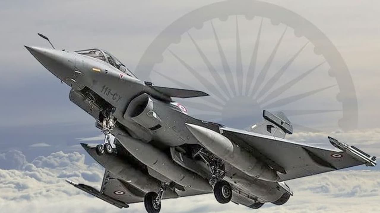 এয়ার ফোর্স ডেতে বায়ুসেনার ওয়েপন সিস্টেম ব্রাঞ্চ প্রতিষ্ঠার অনুমোদন, পেল নতুন যুদ্ধের ইউনিফর্মও এয়ার ফোর্স ডেতে বায়ুসেনার ওয়েপন সিস্টেম ব্রাঞ্চ প্রতিষ্ঠার অনুমোদন, পেল নতুন যুদ্ধের ইউনিফর্মও