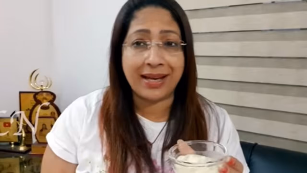 Skin Care: മുഖത്തെ ചുളിവുകള്‍ അകറ്റി ചെറുപ്പം നിലനിര്‍ത്താന്‍ എളുപ്പവഴിയുമായി ലക്ഷ്മി നായർ; വീഡിയോ 