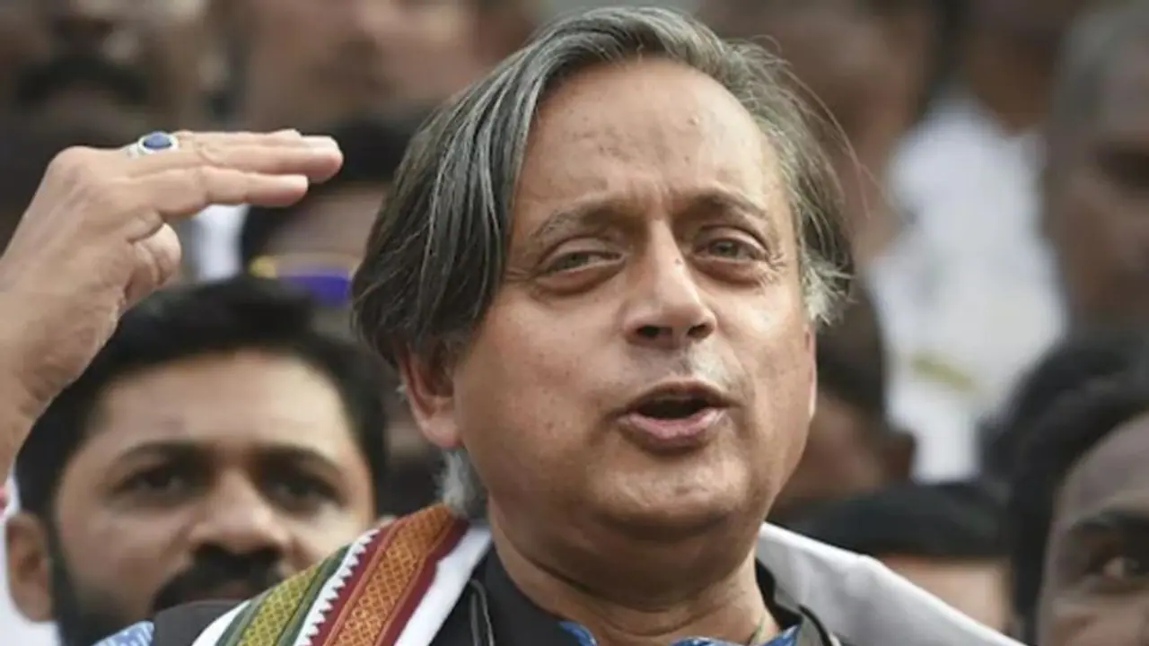 'തരൂരിന് ഇരട്ട മുഖം', കുറ്റപ്പെടുത്തലുമായി കോണ്‍ഗ്രസ് തെരഞ്ഞെടുപ്പ് സമിതി