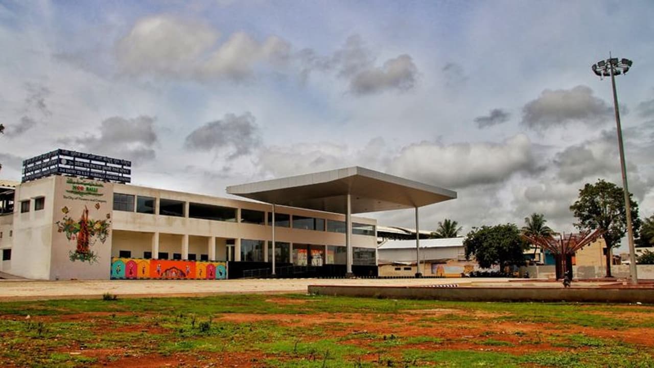 ನಾಳೆ ಹುಬ್ಬಳ್ಳಿ ದೆಹಲಿ ಹೊಸ ರೈಲಿಗೆ ಚಾಲನೆ 