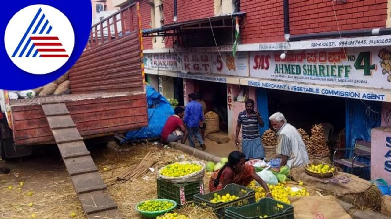 ಕಲಾಸಿಪಾಳ್ಯ ಮಾರುಕಟ್ಟೆ ಸ್ಥಳಾಂತರಕ್ಕೆ ಜಾಗವೇ ಸಿಗುತ್ತಿಲ್ಲ! 
