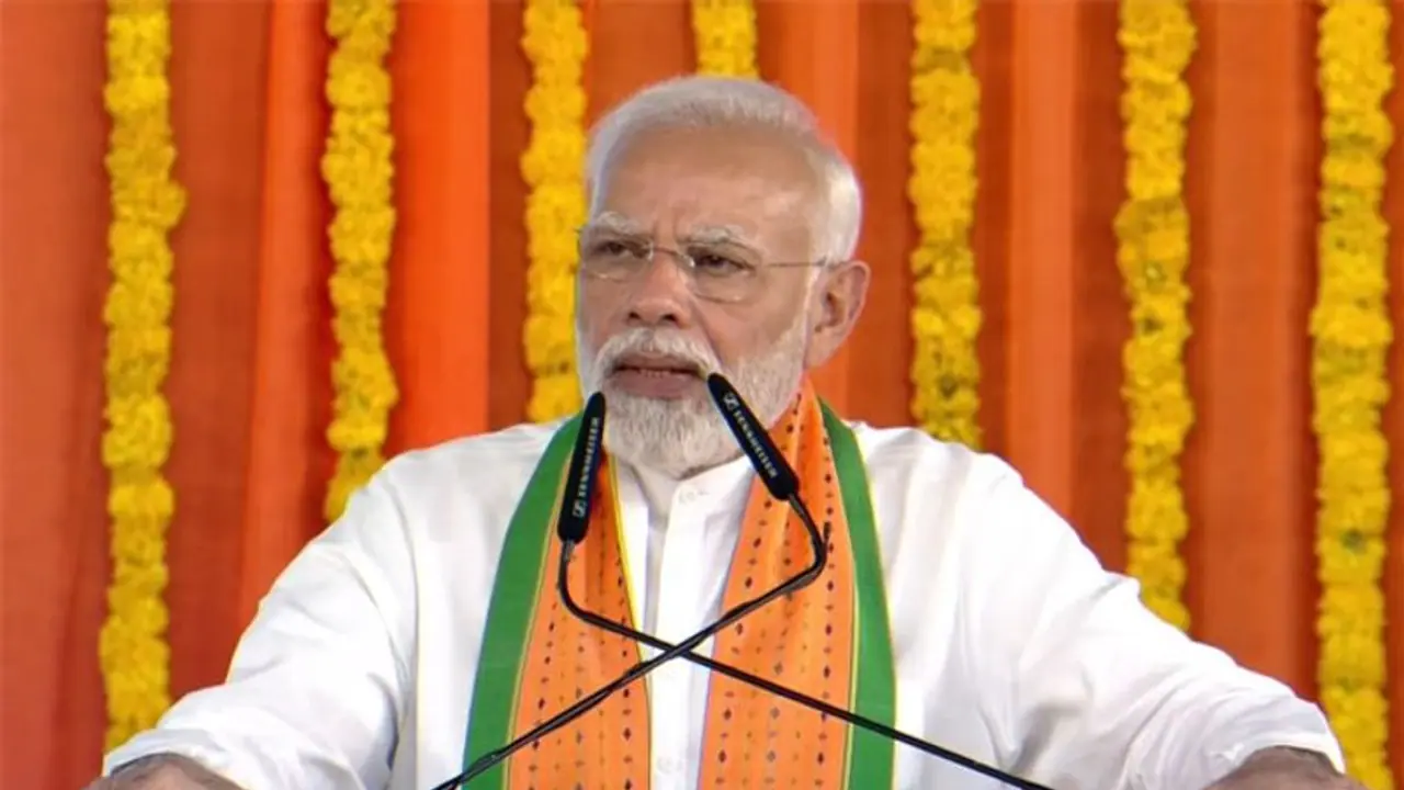 'ആ ഒരാൾ'ക്ക് പ്രശ്നം പരിഹരിക്കാൻ കഴിഞ്ഞില്ല; കശ്മീർ വിഷയത്തിൽ നെഹ്റുവിനെതിരെ മോദി