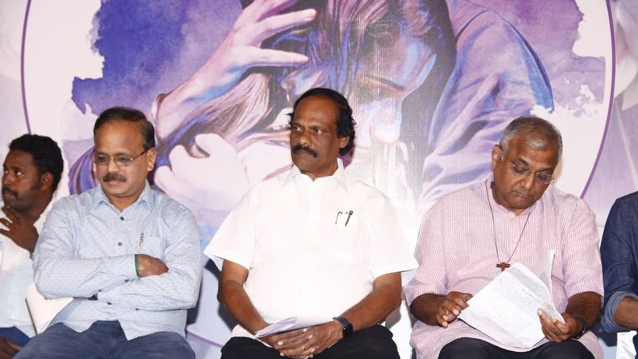 முதல்வர் ஸ்டாலின் கை காட்டும் நபர் தான் அடுத்த பிரதமர்; திண்டுக்கல் ஐ லியோனி பேச்சு