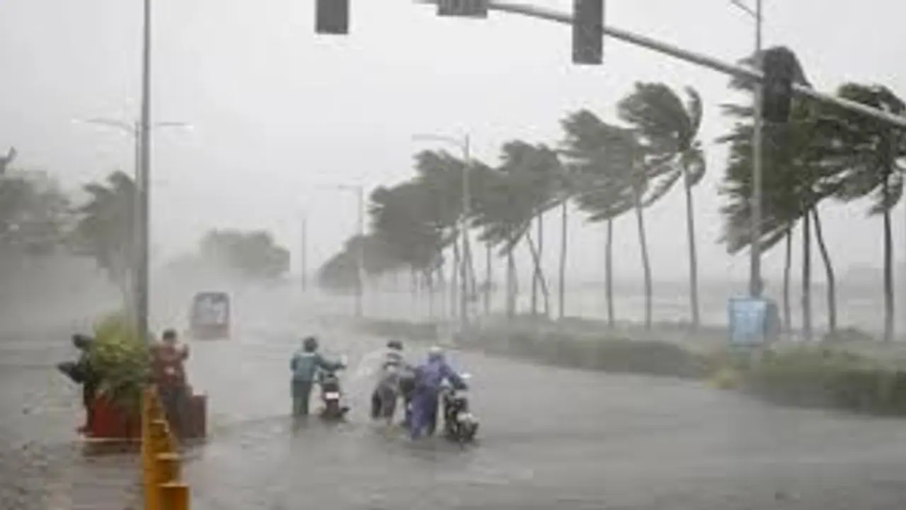 மக்களே உஷார் !! இன்று 8 மாவட்டங்களில் மிக கனமழை.. 22 மாவட்டங்களில் கனமழை.. வானிலை அப்டேட்