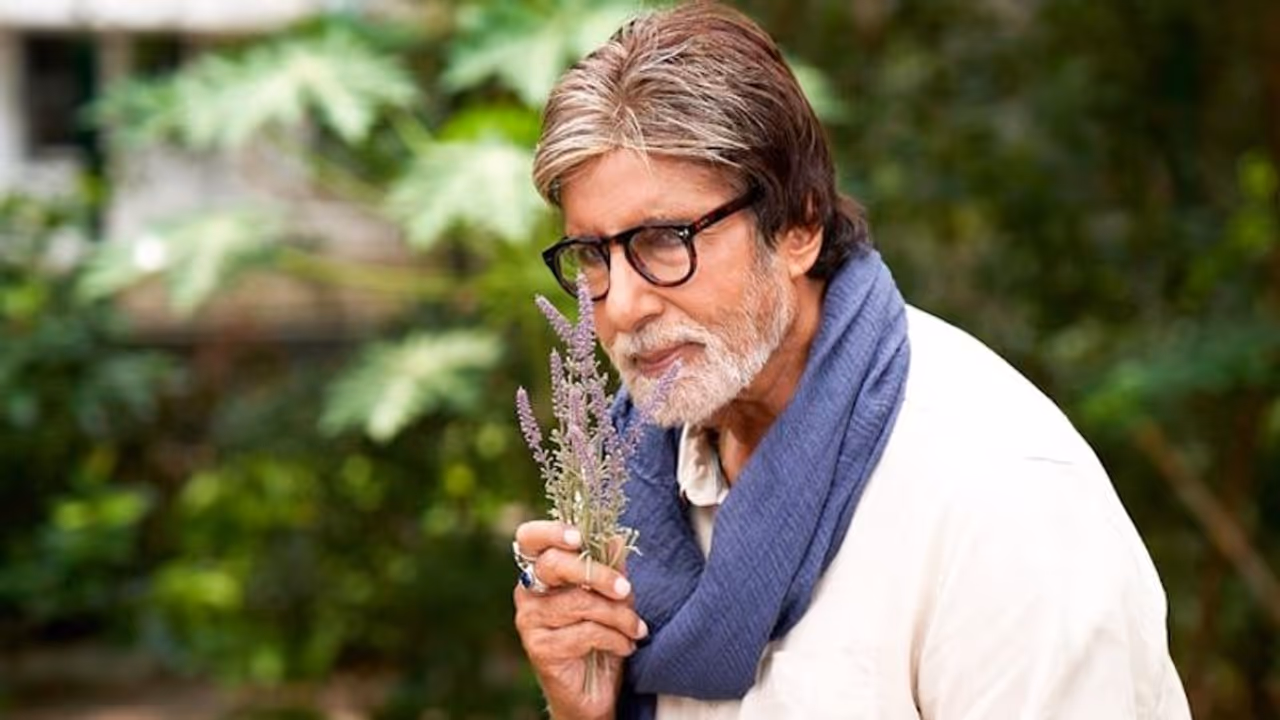 Amitabh Bachchan Birthday Special: Big B likely to visit Tirupati temple on his 80th birthday Amitabh Bachchan Birthday Special: Big B likely to visit Tirupati temple on his 80th birthday