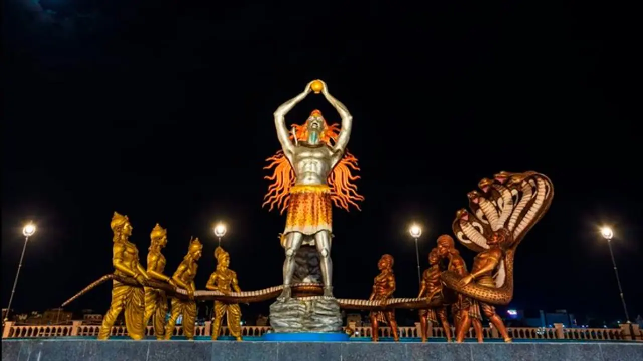 প্রধানমন্ত্রীকে স্বাগত জানাতে প্রস্তুত মহাকাল করিডোর, মঙ্গলবার মোদীর হাতে উদ্বোধন প্রধানমন্ত্রীকে স্বাগত জানাতে প্রস্তুত মহাকাল করিডোর, মঙ্গলবার মোদীর হাতে উদ্বোধন