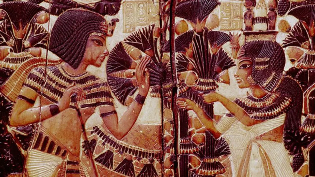 खूबसूरती बनी इस रानी की बदनसीबी, पिता भाई और नाना ने बनाया अपनी 'हवस' का शिकार खूबसूरती बनी इस रानी की बदनसीबी, पिता भाई और नाना ने बनाया अपनी 'हवस' का शिकार