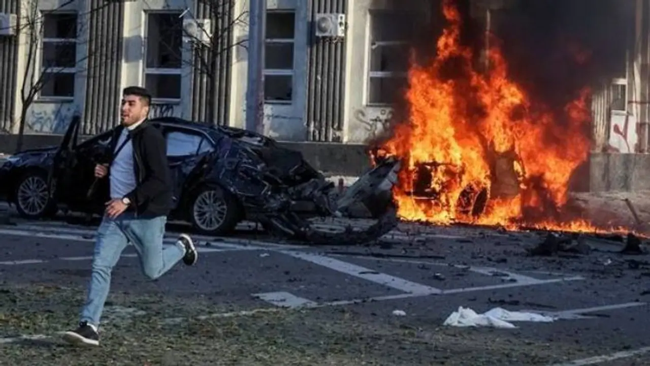 യുക്രൈനിൽ വ്യോമാക്രമണം കടുപ്പിച്ച് റഷ്യ, അയച്ചത് 84 മിസൈലുകൾ, 14 പേർ കൊല്ലപ്പെട്ടു യുക്രൈനിൽ വ്യോമാക്രമണം കടുപ്പിച്ച് റഷ്യ, അയച്ചത് 84 മിസൈലുകൾ, 14 പേർ കൊല്ലപ്പെട്ടു