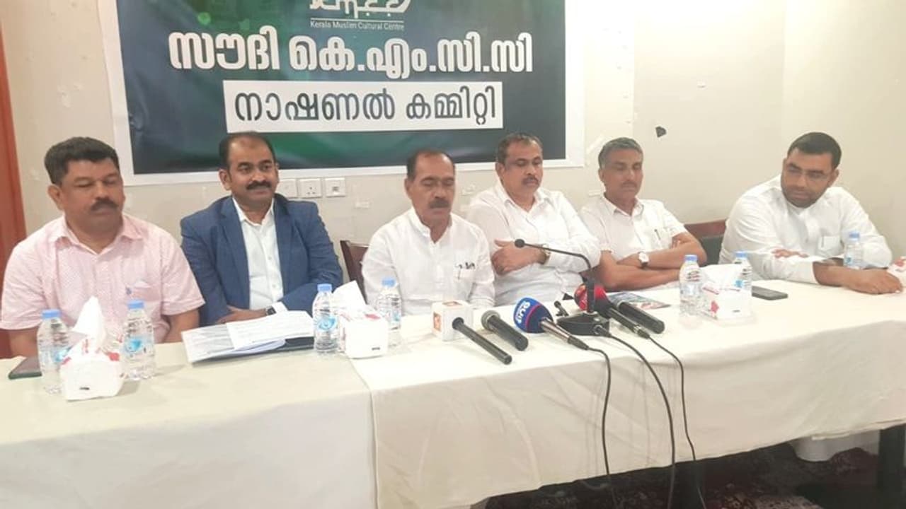 പ്രവാസികൾക്ക് പെൻഷൻ; സാമൂഹ്യ സുരക്ഷാ പദ്ധതിയുമായി കെഎംസിസി