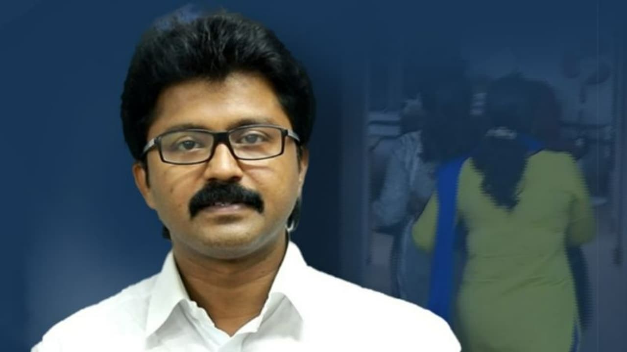 എൽദോസ് കുന്നപ്പിളളിൽ ക്രൈംബ്രാഞ്ച് ഓഫീസിൽ ഹാജരായി; അറസ്റ്റ് രേഖപ്പെടുത്തും; അച്ചടക്കനടപടിയിലും ഇന്ന് തീരുമാനം?