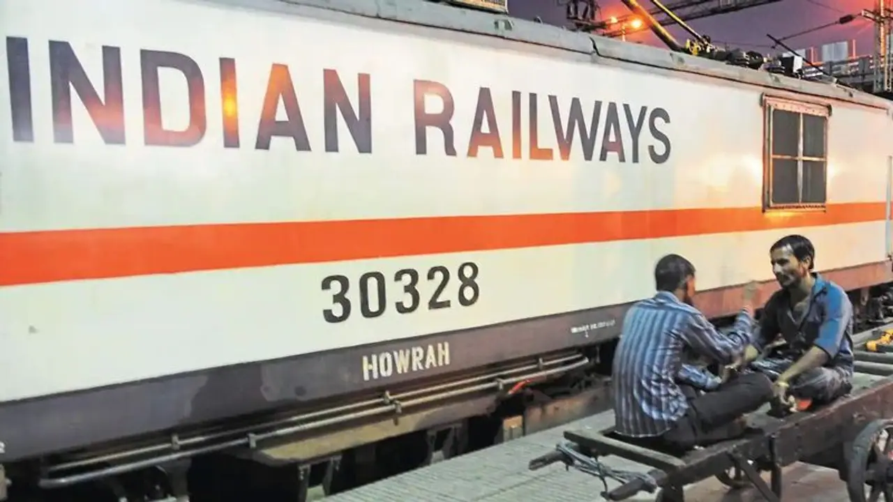 Nearly 3 lakh vacant positions in Indian Railways: Report 