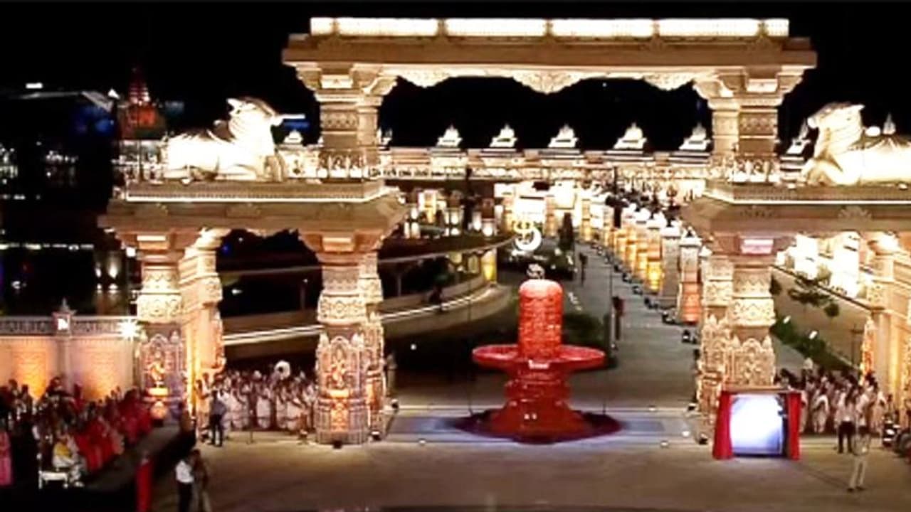  ಮಹಾಕಾಳೇಶ್ವರ ಜ್ಯೋತಿರ್ಲಿಂಗ, ಮಹಾಕಾಲ್ ಭಕ್ತರಿಗೆ ಮತ್ತೊಂದು ಕೊಡುಗೆ, ಜಿಯೋ ಟ್ರು 5ಜಿ ಸೇವೆ!