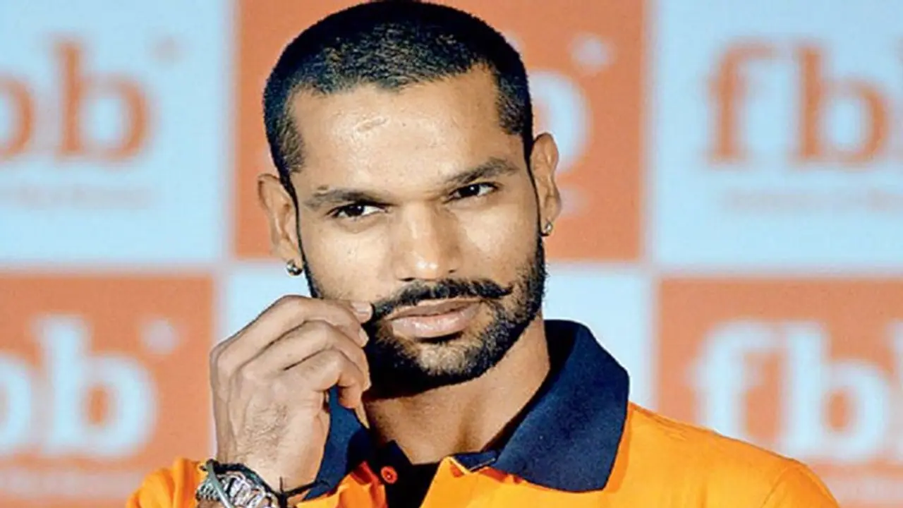 Double XL से बॉलीवुड डेब्यू कर रहे क्रिकेटर शिखर धवन, जानें किस हीरोइन संग फरमाएंगे इश्क Double XL से बॉलीवुड डेब्यू कर रहे क्रिकेटर शिखर धवन, जानें किस हीरोइन संग फरमाएंगे इश्क