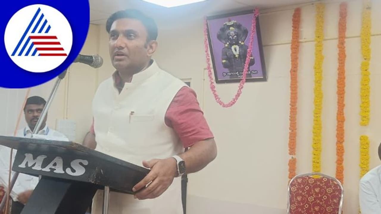 ಉತ್ತರ ಕನ್ನಡಕ್ಕೆ ಉತ್ಕೃಷ್ಟ ಆರೋಗ್ಯ ಸೇವೆ ನೀಡಲು ಸರ್ಕಾರ ಬದ್ಧ: ಸಚಿವ ಸುಧಾಕರ ಉತ್ತರ ಕನ್ನಡಕ್ಕೆ ಉತ್ಕೃಷ್ಟ ಆರೋಗ್ಯ ಸೇವೆ ನೀಡಲು ಸರ್ಕಾರ ಬದ್ಧ: ಸಚಿವ ಸುಧಾಕರ