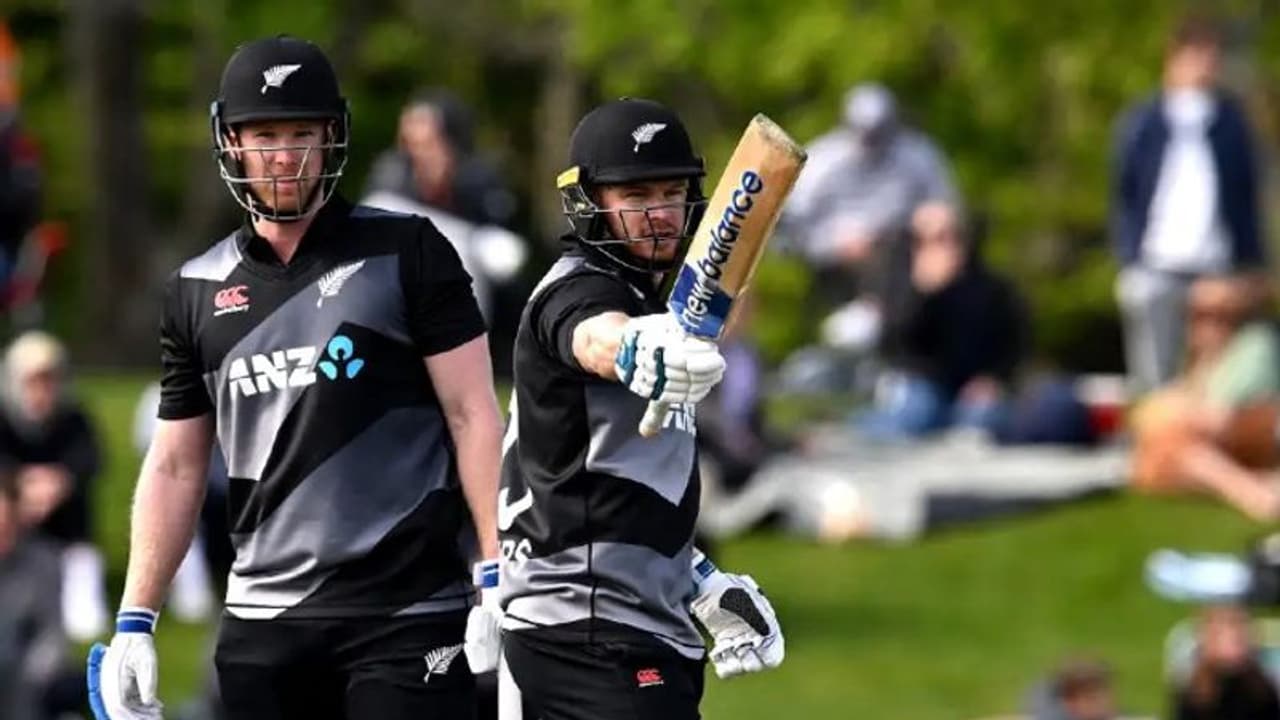 ഷാക്കിബ് മാത്രം തിളങ്ങി, ബംഗ്ലാദേശ് ത്രിരാഷ്ട്ര പരമ്പരയില്‍ നിന്ന് പുറത്ത്; കിവീസ് പാക് ഫൈനല്‍