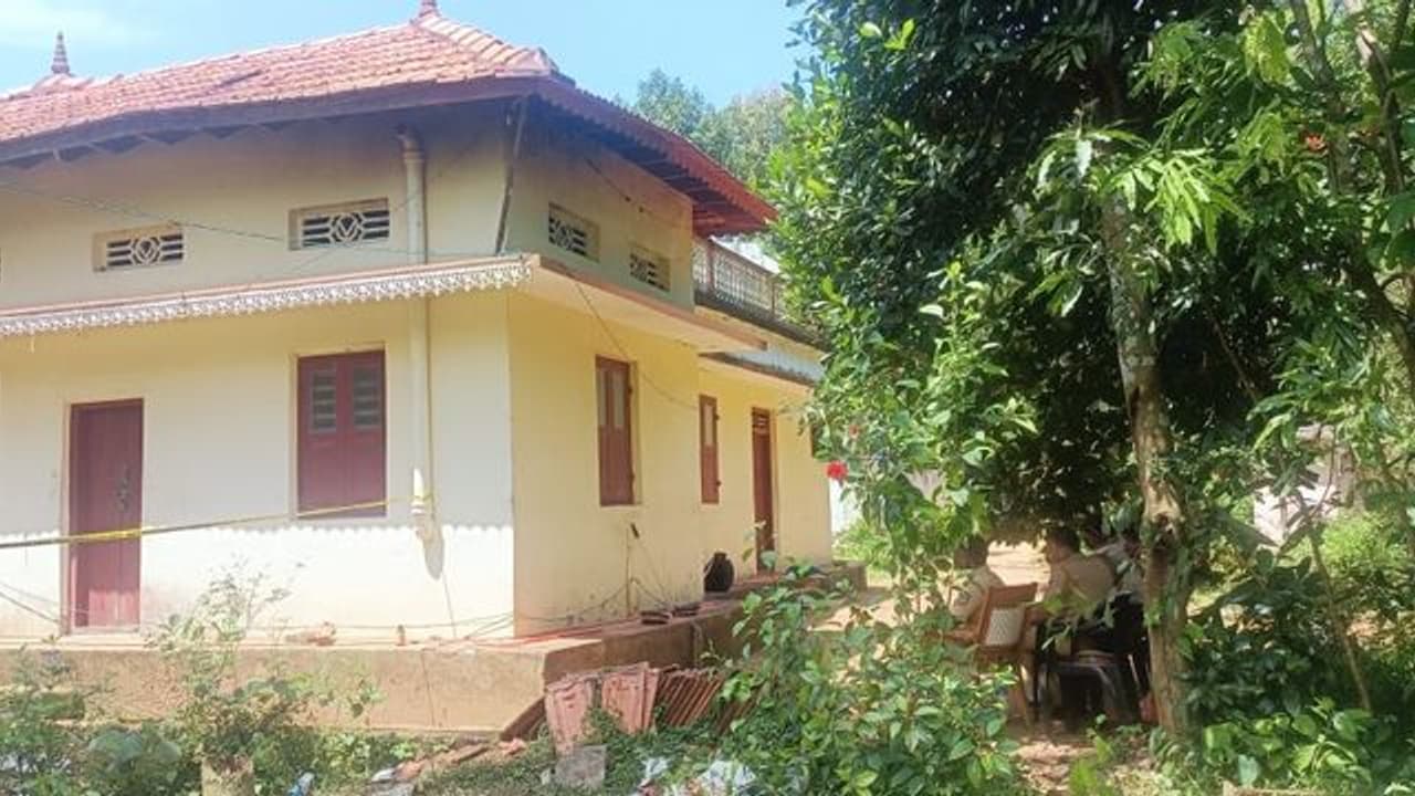 ഇലന്തൂർ ഇരട്ടനരബലി; റോസിലിൻ കൊലപാതക കേസിൽ പ്രതികളെ വീണ്ടും വീട്ടിലെത്തിച്ച് തെളിവെടുത്തു