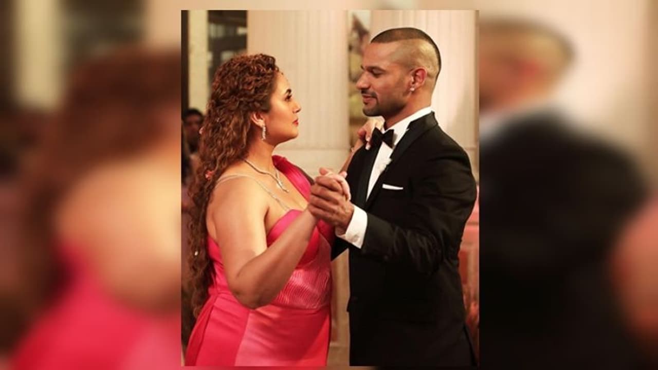 ২২ গজ ছেড়ে বলিউডে? ‘ডাবল এক্সেল’ স্টার শিখর ধওয়নের বক্ষলগ্ন হুমা কুরেশি! ২২ গজ ছেড়ে বলিউডে? ‘ডাবল এক্সেল’ স্টার শিখর ধওয়নের বক্ষলগ্ন হুমা কুরেশি!