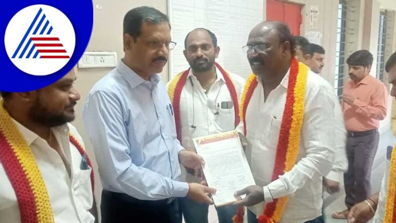 ಕೇಂದ್ರ ಸರ್ಕಾರಿ ಕಚೇರಿಗಳಲ್ಲಿ ಕನ್ನಡಿಗರ ಹಿತ ಕಾಯಿರಿ ಕೇಂದ್ರ ಸರ್ಕಾರಿ ಕಚೇರಿಗಳಲ್ಲಿ ಕನ್ನಡಿಗರ ಹಿತ ಕಾಯಿರಿ