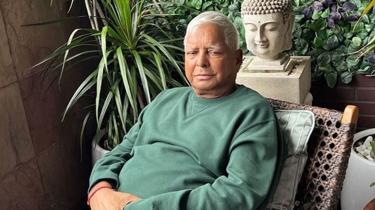 ജോലിക്ക് ഭൂമി അഴിമതി; ലാലു പ്രസാദ് യാദവിനെയും മകളേയും അഞ്ച് മണിക്കൂറോളം ചോദ്യം ചെയ്ത് സിബിഐ