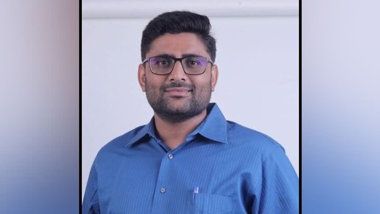 Gujarat AAP chief Gopal Italia detained from NCW office by Delhi police over remarks on PM Gujarat AAP chief Gopal Italia detained from NCW office by Delhi police over remarks on PM