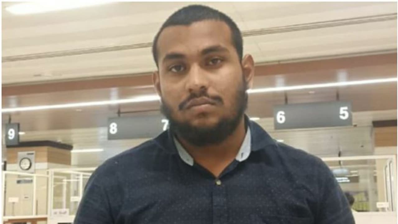 ട്യൂഷന് പോയ പെൺകുട്ടിയെ ആളൊഴിഞ്ഞ വഴിയിൽ പീഡിപ്പിച്ച പ്രതി, വിദേശത്തേക്ക് മുങ്ങി, യുഎഇയിൽ പോയി പിടികൂടി പൊലീസ്