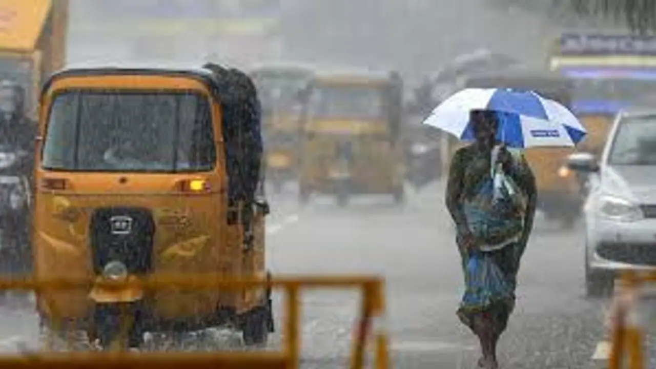 TN Rain Alert : மார்ச் 4ம் தேதி தமிழகத்தில் கனமழை ஊத்தப்போகுது..! எந்தெந்த மாவட்டங்கள் தெரியுமா? முழு விபரம் TN Rain Alert : மார்ச் 4ம் தேதி தமிழகத்தில் கனமழை ஊத்தப்போகுது..! எந்தெந்த மாவட்டங்கள் தெரியுமா? முழு விபரம்
