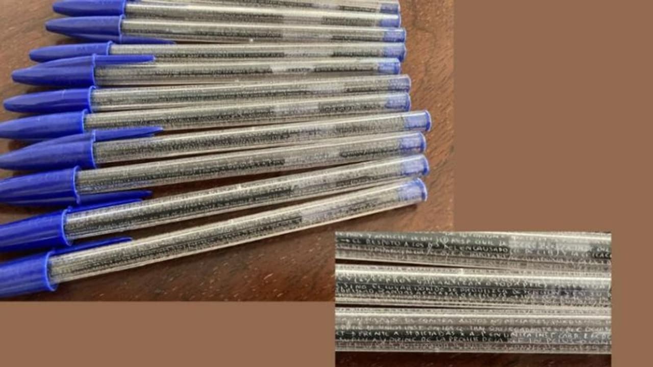 ಎಕ್ಸಾಂನಲ್ಲಿ ಹೀಗೂ ನಕಲು ಮಾಡ್ಬಹುದು ... ಕಾನೂನು ವಿದ್ಯಾರ್ಥಿ ಏನ್ ಮಾಡ್ದ ನೋಡಿ