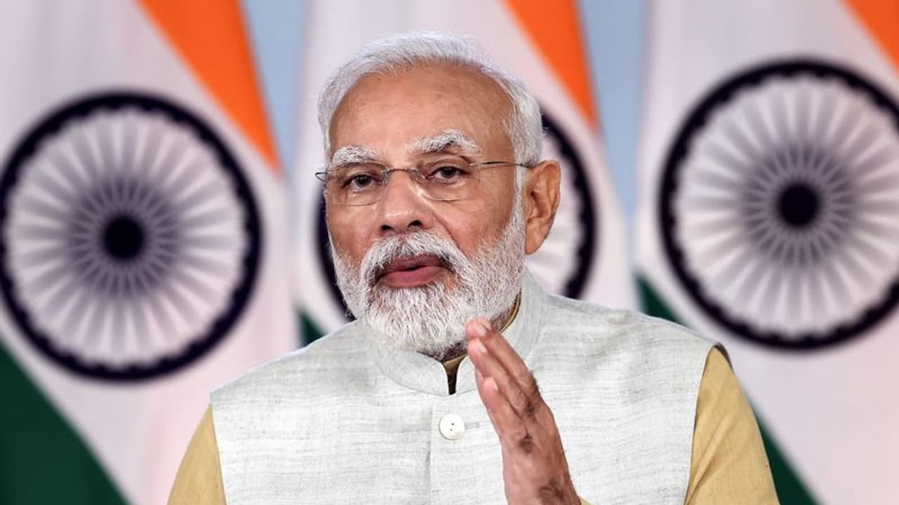 ദീപോത്സവത്തിനായി രാജ്യം ഒരുങ്ങി; ആഘോഷങ്ങള്‍ക്ക് പകിട്ടേകാന്‍ പ്രധാനമന്ത്രി നരേന്ദ്രമോദി നാളെ അയോധ്യയില്‍