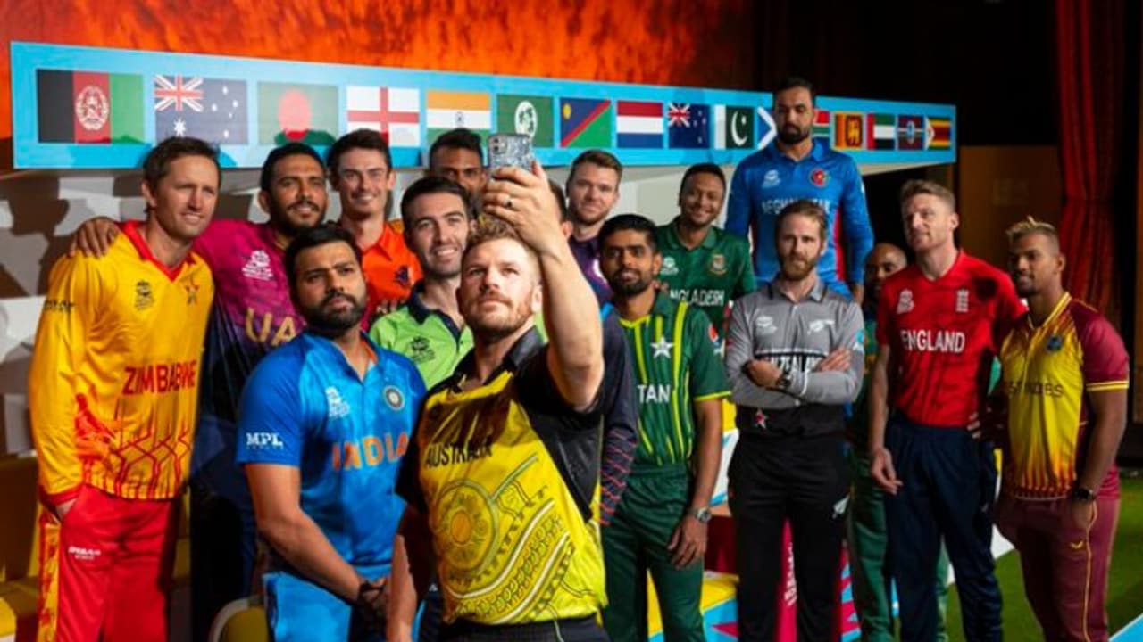 ഓസ്ട്രേലിയ ഒരുങ്ങി, ടി20 ലോകകപ്പിന് നാളെ കൊടിയുയരും; തുടക്കം ശ്രീലങ്ക നമീബിയ പോരാട്ടത്തോടെ ഓസ്ട്രേലിയ ഒരുങ്ങി, ടി20 ലോകകപ്പിന് നാളെ കൊടിയുയരും; തുടക്കം ശ്രീലങ്ക നമീബിയ പോരാട്ടത്തോടെ