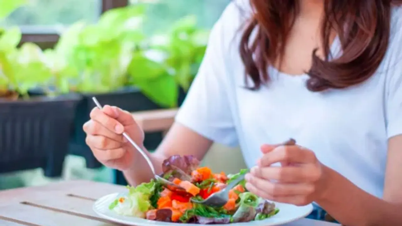 ആരോഗ്യകരമായ ജീവിതത്തിന് ഭക്ഷണത്തില്‍ ശ്രദ്ധിക്കേണ്ട നാല് കാര്യങ്ങള്‍...