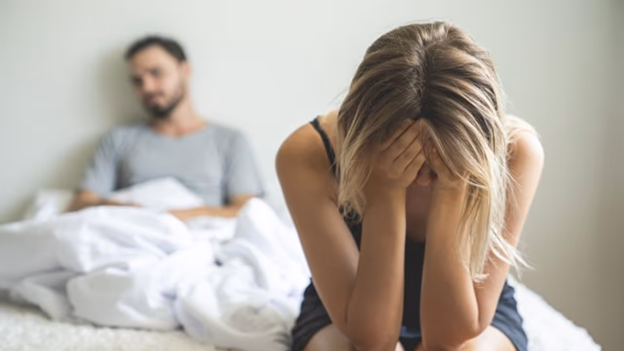 पति हमेशा करता था अननैचुरल सेक्स, दोस्त के साथ सोने को बनाता था दबाव, बचकर आई महिला ने बताई खौफनाक कहानी पति हमेशा करता था अननैचुरल सेक्स, दोस्त के साथ सोने को बनाता था दबाव, बचकर आई महिला ने बताई खौफनाक कहानी