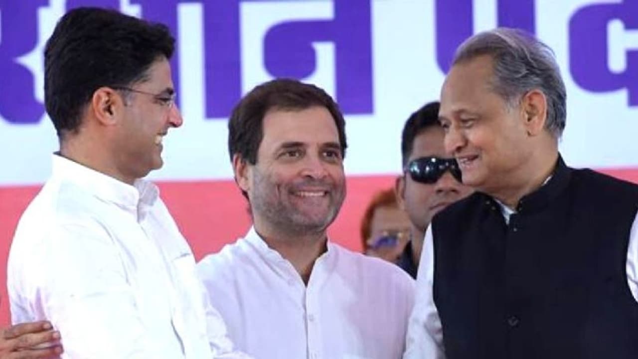 गहलोत सरकार कर रही जश्न की तैयारी, दिल्ली में बैठे BJP नेताओं में मची खलबली, जनता को मिलेंगी बड़ी सौगातें गहलोत सरकार कर रही जश्न की तैयारी, दिल्ली में बैठे BJP नेताओं में मची खलबली, जनता को मिलेंगी बड़ी सौगातें