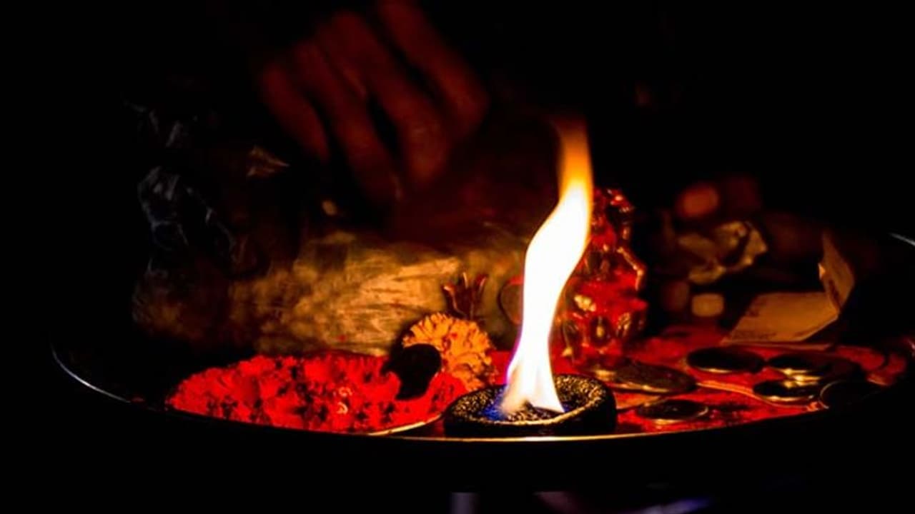 Ahoi Ashtami 2022: अहोई अष्टमी17 अक्टूबर को, नोट कर लें पूजा विधि, मुहूर्त, आरती व कथा Ahoi Ashtami 2022: अहोई अष्टमी17 अक्टूबर को, नोट कर लें पूजा विधि, मुहूर्त, आरती व कथा