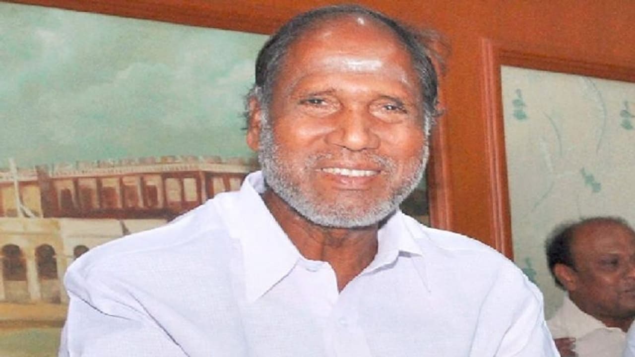 மக்களின் வங்கி கணக்கில் பணம்... தீபாவளி பரிசு கொடுத்த புதுச்சேரி முதல்வர்!!