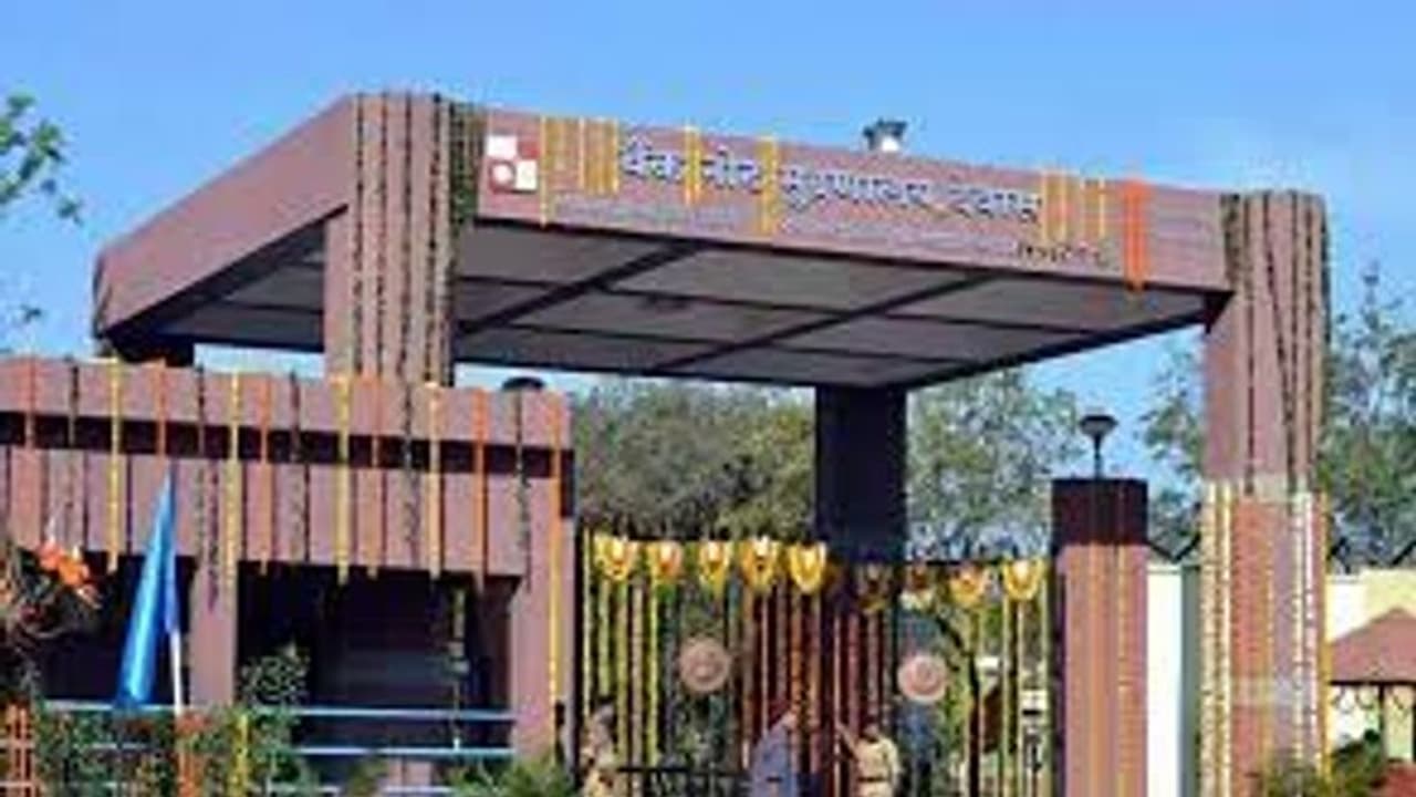 ரூ.67,000 சம்பளத்தில் பணம் அச்சு அடிக்கும் நிறுவனத்தில் சூப்பர் வேலை.. எப்படி விண்ணப்பிப்பது..? விவரம் இதோ