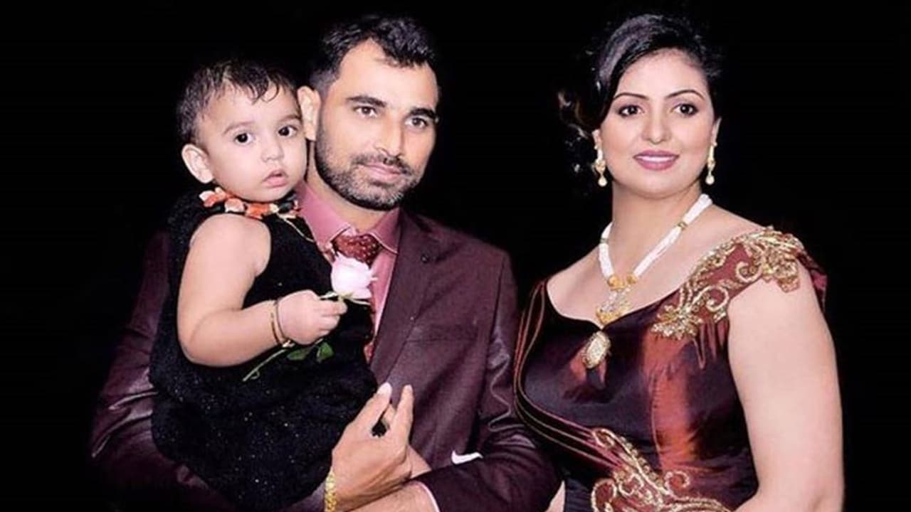 క్రికెటర్ మహ్మద్ షమీకి ఎదురుదెబ్బ.. భరణం చెల్లించాలని కోర్టు ఆదేశం.. ప్రతి నెలా ఎంత ఇవ్వాలంటే.. ?