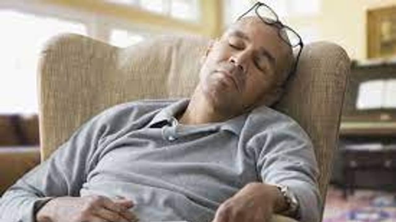 আপনি যদি ৫ ঘন্টার কম ঘুমান তবে এই রোগগুলিতে আক্রান্ত হওয়ার সম্ভাবনা থাকে আপনি যদি ৫ ঘন্টার কম ঘুমান তবে এই রোগগুলিতে আক্রান্ত হওয়ার সম্ভাবনা থাকে