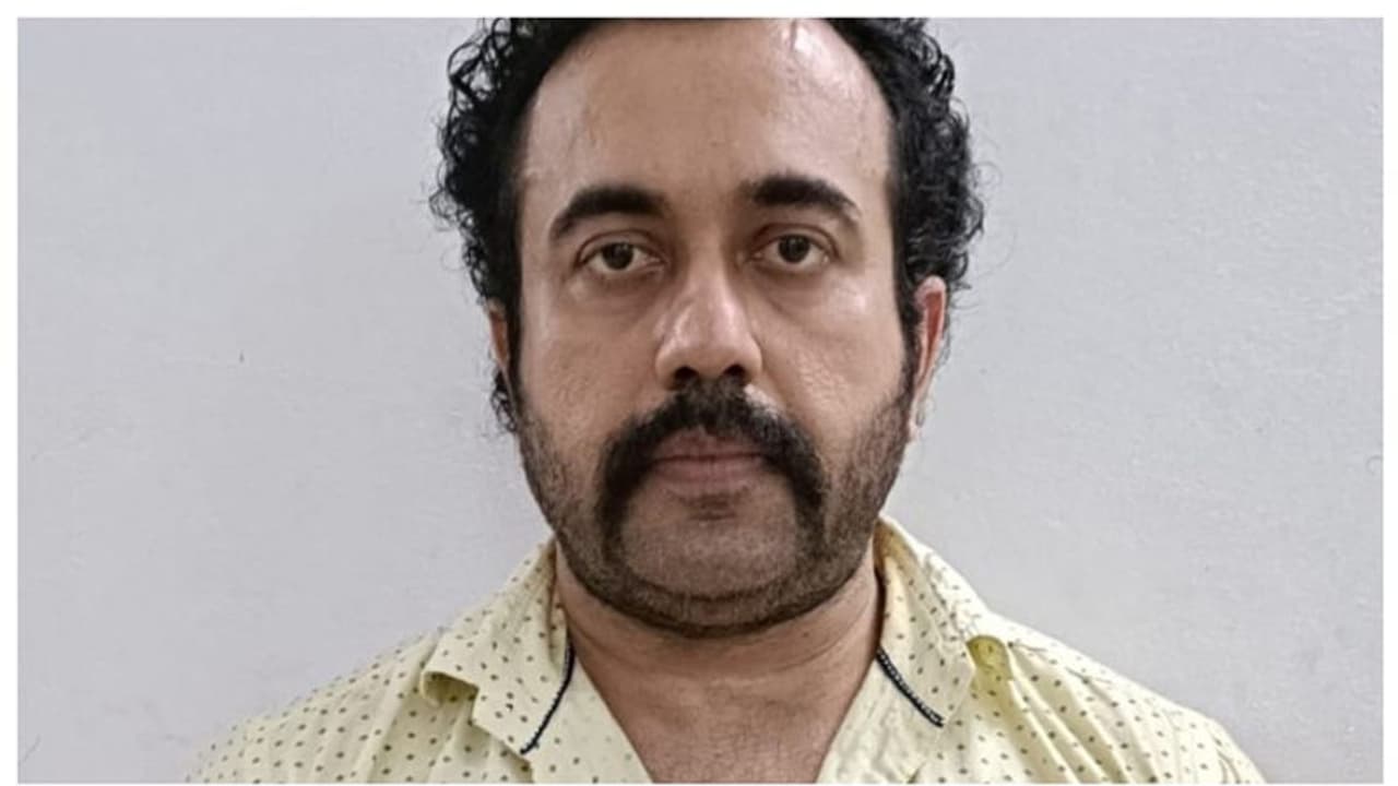 പ്രായപൂർത്തിയാകാത്ത പെൺകുട്ടിയെ ലൈംഗികമായി ഉപദ്രവിച്ചു; ഡോക്ടർ അറസ്റ്റിൽ