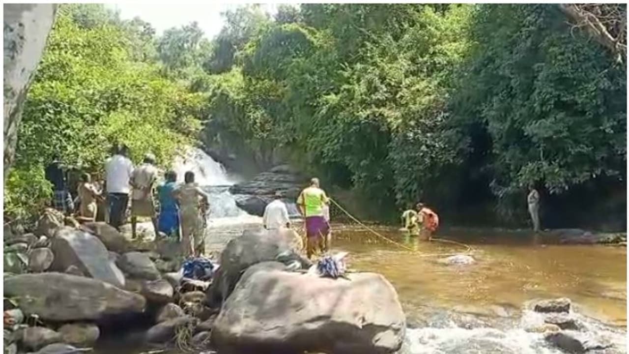 മഴ ശക്തം, നദിയിലിറങ്ങരുതെന്ന നി‍ർദ്ദേശം അവഗണിച്ചു? ഭാര്യയും ഭർത്താവും ബന്ധുവും മുങ്ങിമരിച്ചു
