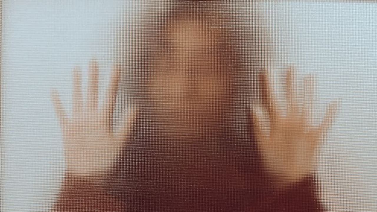 ടോമാറ്റോ സോസ് തേച്ച് 'ആത്മഹത്യാ നാടകം'; ഇന്സ്റ്റാഗ്രമിനെയും പൊലീസിനെയും ഒരുപോലെ വട്ടം ചുറ്റിച്ച് യുവതി! ടോമാറ്റോ സോസ് തേച്ച് 'ആത്മഹത്യാ നാടകം'; ഇന്സ്റ്റാഗ്രമിനെയും പൊലീസിനെയും ഒരുപോലെ വട്ടം ചുറ്റിച്ച് യുവതി!