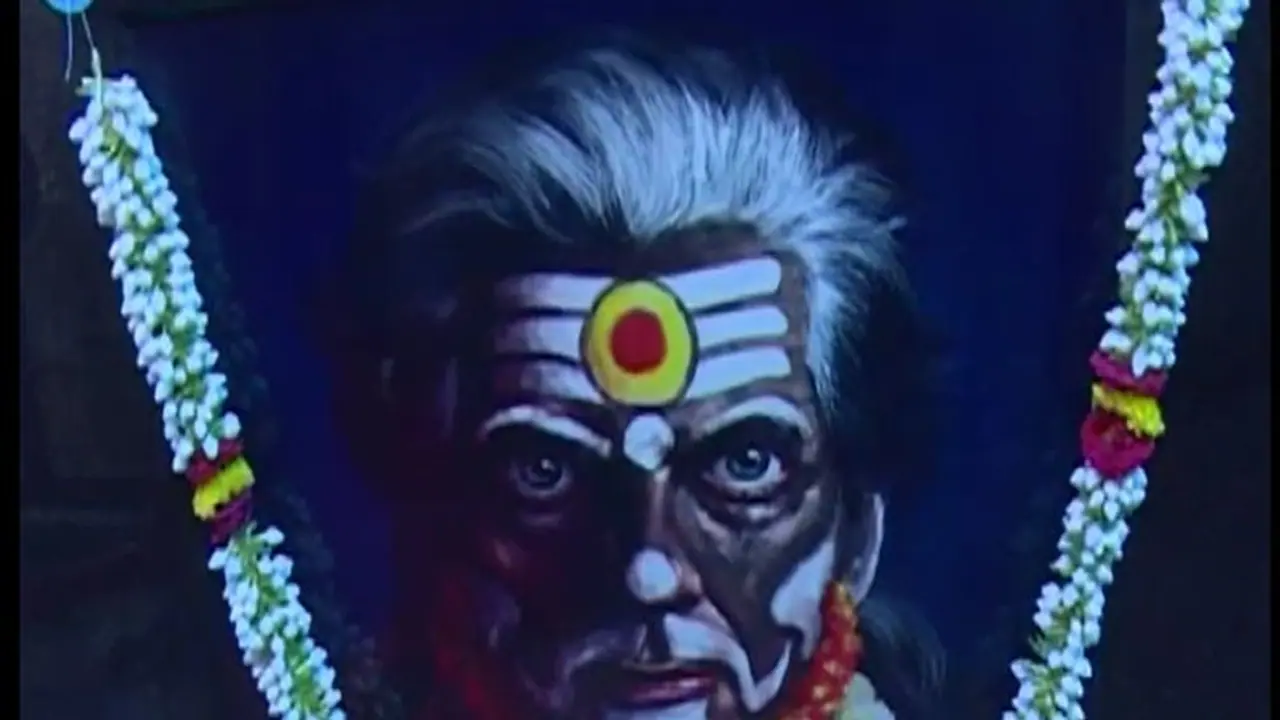 ಕಾಂತಾರಾ ಎಫೆಕ್ಟ್?!; ಉತ್ತರ ಕರ್ನಾಟಕದಲ್ಲಿಯೂ ಶುರುವಾಯ್ತು ಕರಾವಳಿಯ ದೈವಾರಾಧನೆ! ಕಾಂತಾರಾ ಎಫೆಕ್ಟ್?!; ಉತ್ತರ ಕರ್ನಾಟಕದಲ್ಲಿಯೂ ಶುರುವಾಯ್ತು ಕರಾವಳಿಯ ದೈವಾರಾಧನೆ!