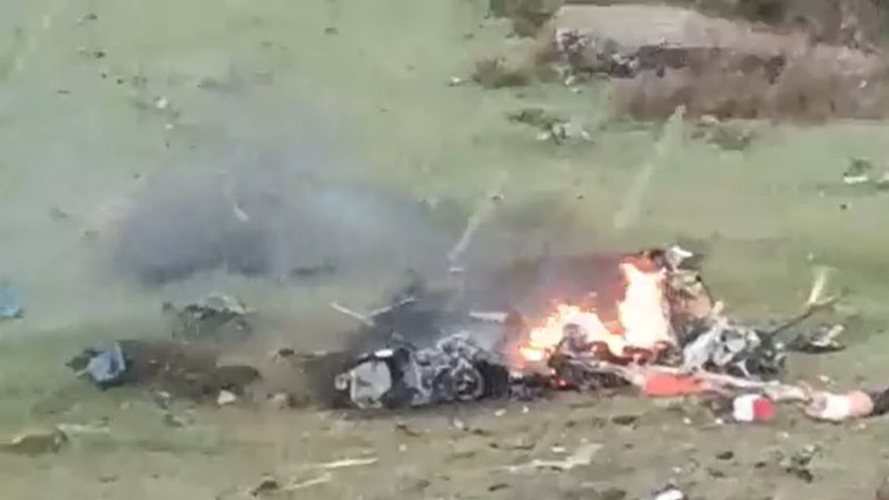 Pilot among seven killed as helicopter carrying Kedarnath pilgrims crashes in Uttarakhand