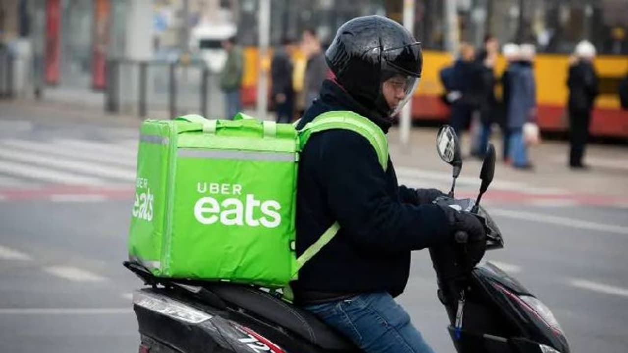 കഞ്ചാവ് വീട്ടുപടിക്കലെത്തിക്കാൻ ഊബർ ഈറ്റ്സ്; വിതരണത്തിന് തയ്യാറെടുക്കുന്നത് ഈ ന​ഗരത്തിൽ