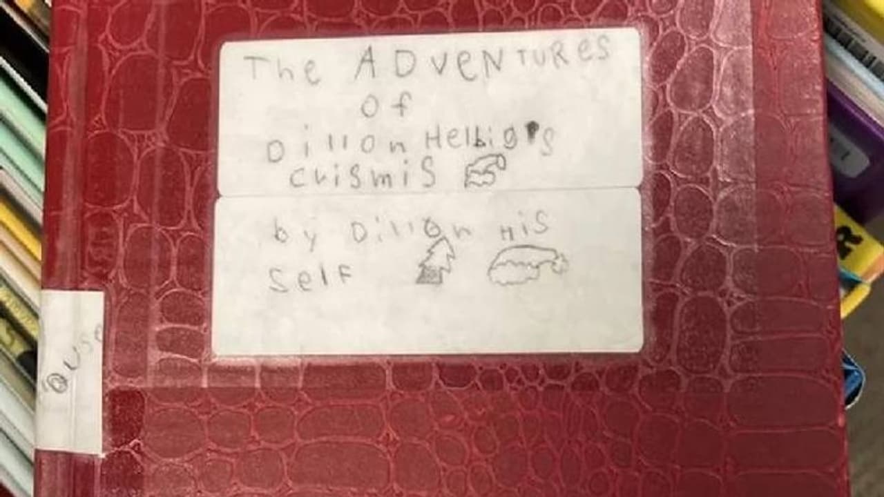 താനെഴുതിയ നോവൽ ആരും കാണാതെ ലൈബ്രറിയിൽ ഒളിപ്പിച്ച് വച്ച് എട്ടുവയസുകാരൻ, പിന്നെ സംഭവിച്ചത്... 