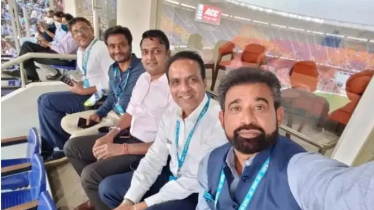 ಟಿ20 ವಿಶ್ವಕಪ್ ಸೋಲಿಗೆ ತಲೆದಂಡ, ಮುಖ್ಯಸ್ಥ ಸೇರಿ ಟೀಂ ಇಂಡಿಯಾ ಆಯ್ಕೆ ಸಮತಿ ವಜಾ! ಟಿ20 ವಿಶ್ವಕಪ್ ಸೋಲಿಗೆ ತಲೆದಂಡ, ಮುಖ್ಯಸ್ಥ ಸೇರಿ ಟೀಂ ಇಂಡಿಯಾ ಆಯ್ಕೆ ಸಮತಿ ವಜಾ!