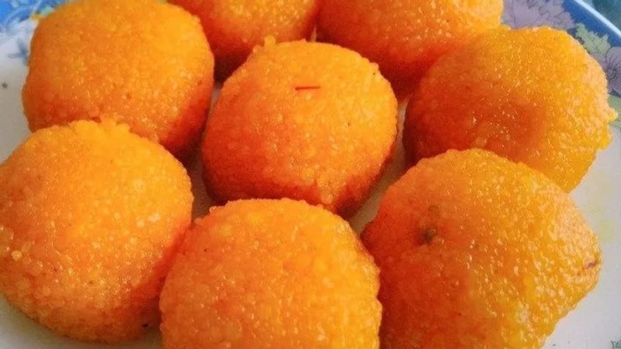 தீபாவளி ஸ்பெஷல் கேரட் லட்டு ஸ்வீட்!