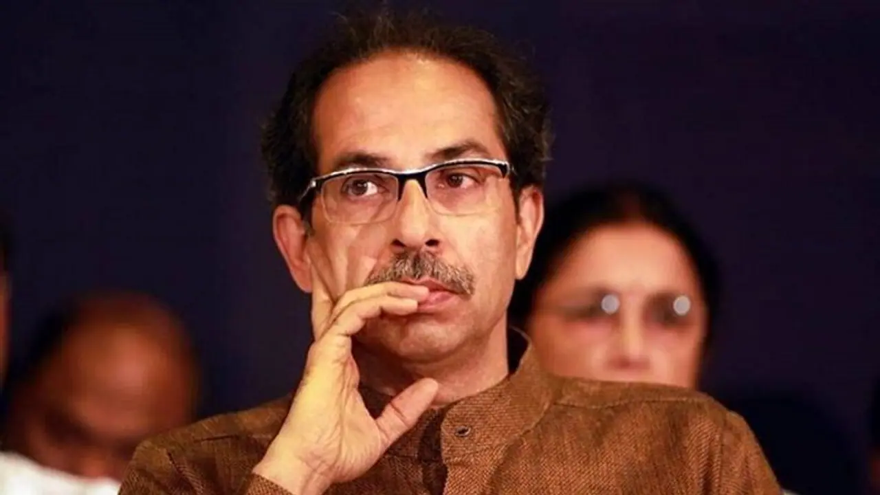 Is Uddhav Thackeray switching sides? Saamna praising 'Deva bhau' Fadnavis over Garchu visit sparks speculation Is Uddhav Thackeray switching sides? Saamna praising 'Deva bhau' Fadnavis over Garchu visit sparks speculation