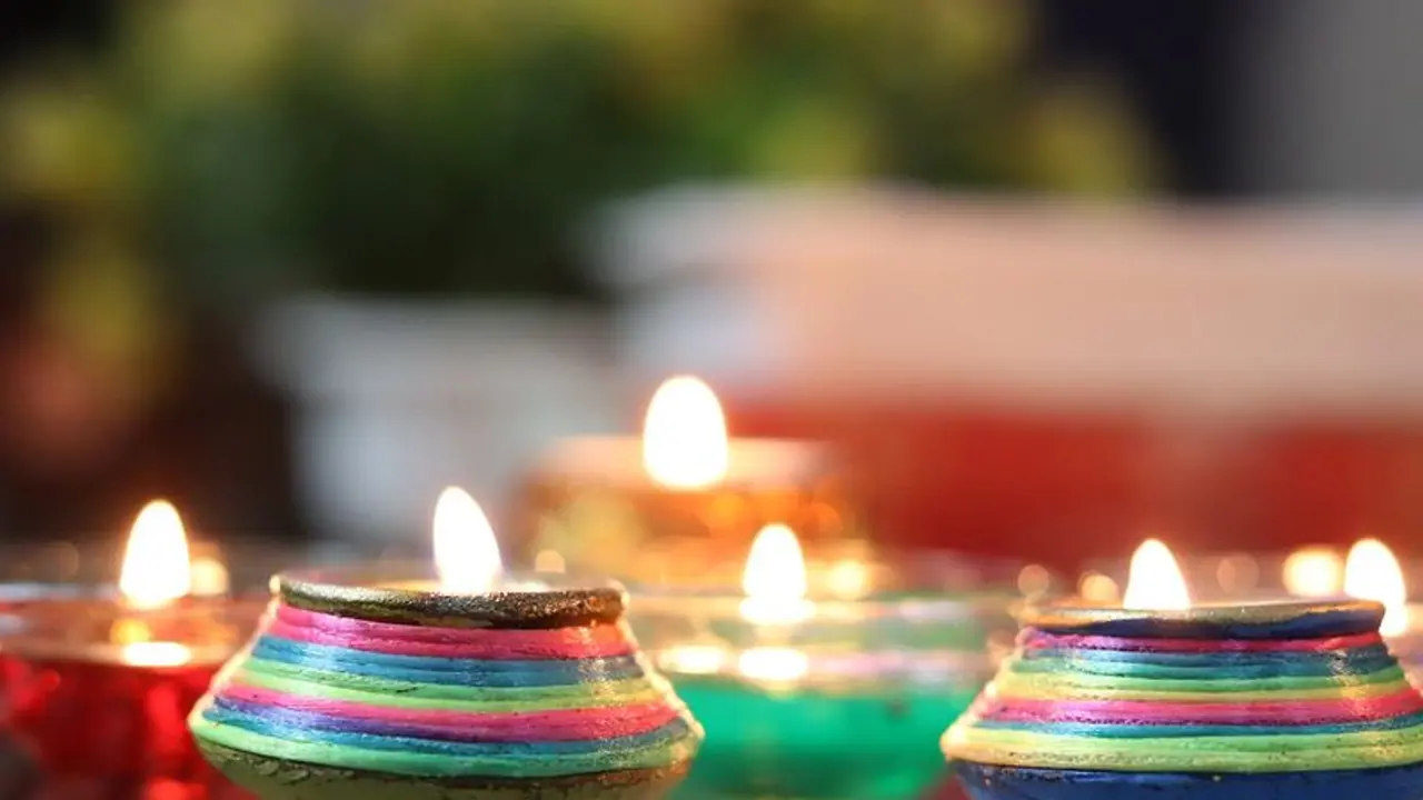 দীপাবলির আগে দূর করুন ঘরের নেতিবাচক এনার্জি, রইল দুটি বিশেষ টোটকার হদিশ