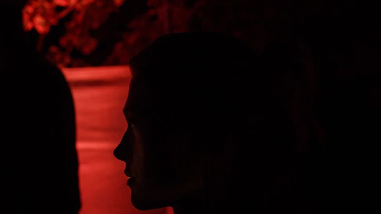 যৌনাঙ্গে রড ঢোকানো অবস্থায় রক্তের বন্যার ওপর পড়ে রয়েছেন তরুণী! উত্তর প্রদেশের গাজিয়াবাদে ভয়ঙ্কর গণধর্ষণ